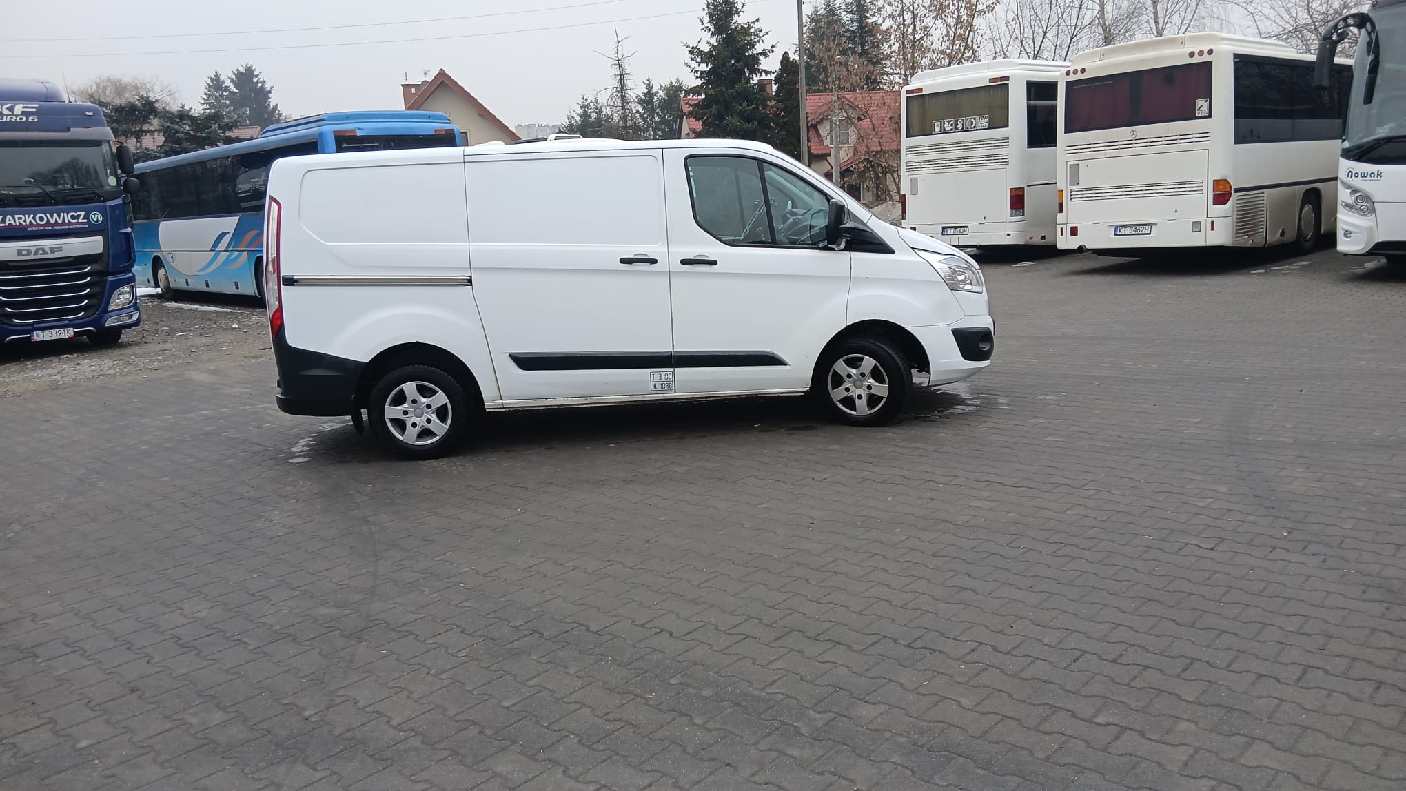 Ford Transit Custom - zdjęcie 3